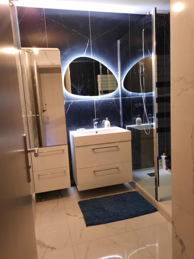 Mon Petit Paradis, Cassis Centre Apt 90 M2, 200 M Mer, Terr Plein Sud, Clim Park Prive Buitenkant foto